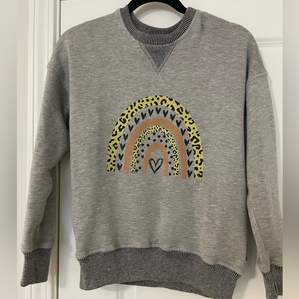 EUC rainbow pullover sweatshirt